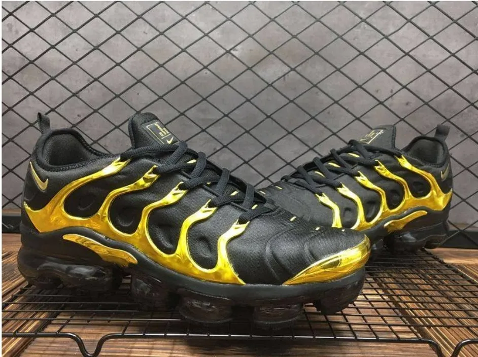 Baskets Nike Tn Air VaporMax Plus Black Gold